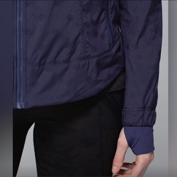 Lululemon Jacket - Picture 4 of 5